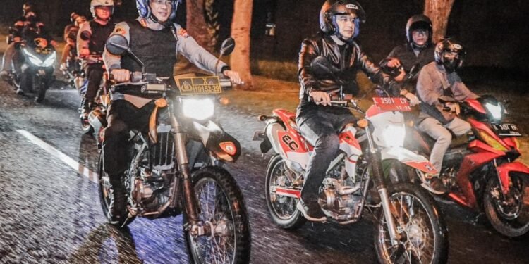 Polda Jatim Back Up Penanganan Gangster di Surabaya.