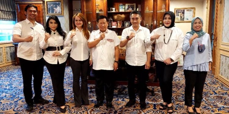 Silaturahmi ASWAPI Asosiasi Suara Wartawan Profesional Indonesia ke Kantor Komjen Pol Purn Susno Duadji.