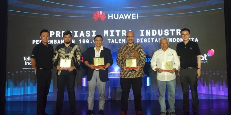 Pemerintah Apresiasi Huawei Cetak 100 Ribu Talenta Digital.