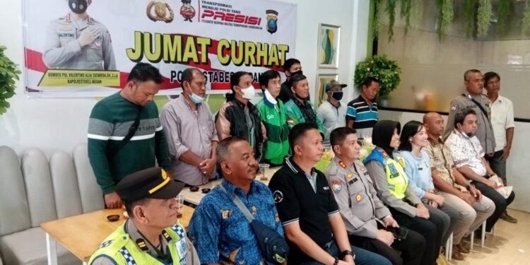 Polrestabes Medan Gelar Jum’at Curhat Bersama Warga Dari Berbagai Elemen.