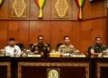 Kepala Seksi Sosial Budaya Dan Kemasyarakatan Bidang Intelijen Kejaksaan Tinggi Riau Hadiri Kegiatan Rapat Paripurna DPRD Provinsi Riau.