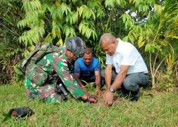 Keakraban Satgas Yonif Raider 142/KJ Dengan Tokoh Agama Kab Yalimo.