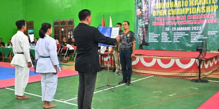 Dandim 0726/Sukoharjo Membuka Secara Langsung, Sukoharjo Karate Open Championship Piala Bergilir Dandim 0726/Sukoharjo Tahun 2023.