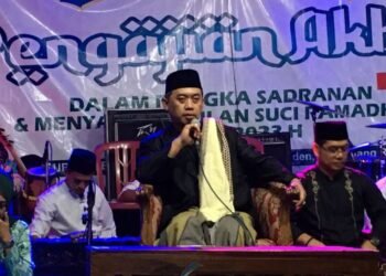 Babinsa Sambi Hadiri Pengajian Dalam Rangka Sadranan.