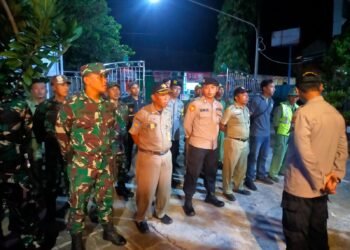 Babinsa dan Babinkamtibmas Laksanakan Patroli Jaga Stabilitas Kamtibmas