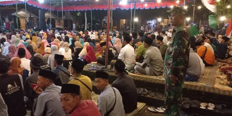 Babinsa Hadiri Gema Bersholawat Bale Rantjah Park.