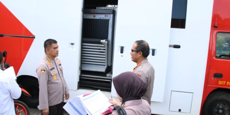 Puslitbang Polri Evaluasi Mutu Sarana Pengamanan Objek Vital di Polda Kalbar.