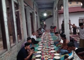 Warga Kemukiman Meunumbok Gelar Buka Puasa Bersama di Masjid Nurul Iman Gampong Ladang.