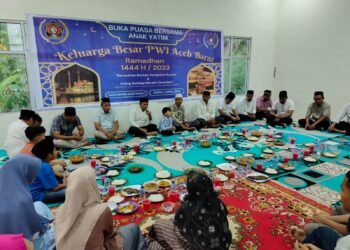 Dihari Ke-10 Ramadhan 1444 H, PWI Aceh Barat Gelar Kegiatan Santuni Anak Yatim dan Buka Puasa Bersama.