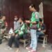 Tukang Ojek Online Jadi Sasaran Komsos Babinsa Keprabon di Wilayah Binaan.