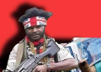 Oknum Pejabat Papua Yang Bantu Egianua Tak Bisa Tidur, Polisi Dedang Mencari Bantuannya Apa Saja.
