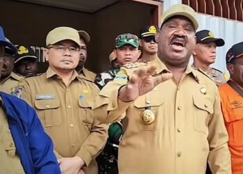Warga Puncak Kelaparan, Bupati Puncak Sampai Minta Tolong Orang Bawah Senjata Jaga Aman Papua.