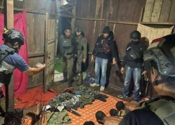 KKB Papua Menyerah, Puluhan Anggota dan Senpi di Amankan Oleh TNI-POLRI dan Akan di Proses.