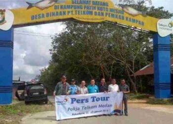 Warga Pulau Gadang Desa Koto Mesjid Kampar, Tidak mau Terima Ganti Rugi Yang di Sodorkan Oleh KJPP Abdullah Fitriantoro & Rekan Di Kantor BPN Kampar