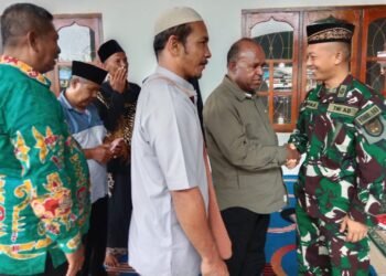 Menjelang Hari Raya Idul Adha, Satgas Yonif 143/TWEJ Hadiri Silaturahmi di Perbatasan RI-PNG