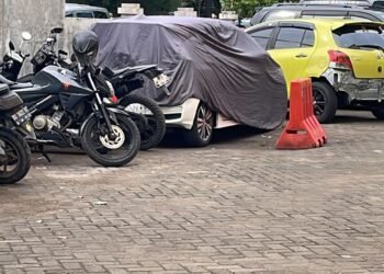 Hendak Menjual Kendaraan Pribadinya Melalui Media Sosial Seorang Ibu Rumah Tangga Di Makassar Malah Berurusan Dengan Polisi.