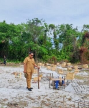 Apresiasi Dari Masyarakat Atas Prestasi Riyan Dalam Menakhodai Bahtera Busung Panjang Yang dinilai warga Sebagai Kades Teladan.