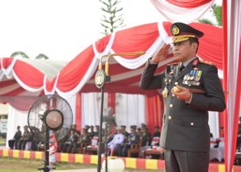 Hari Bhayangkara ke-77, Polda Kalsel Berikan Penghargaan ke Personil Polri