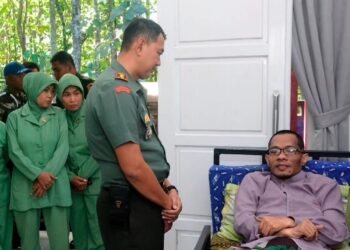 Peduli : “Dandim Boyolali Jenguk Anggota Yang Sakit Menahun”