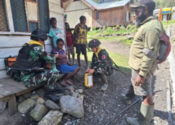 Pelayanan Medis Satgas Mobile Raider 300 Sasar ke Rumah Rumah Warga