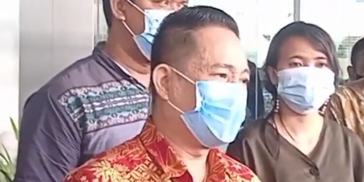 Adv Johnny Situwanda.SH, Gagal Bayar Asuransi PDL Terhadap Nasabah Terindikasi Lemahnya Pengawasan OJK.