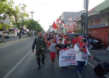 Semarak HUT RI Ke-78 Warga Danusukuman Gelar Lomba Jalan Sehat