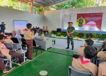 Tanamkan Rasa Cinta Tanah Air, Dandim Boyolali Berikan Materi Wasbang di Ponpes Abi Ummi