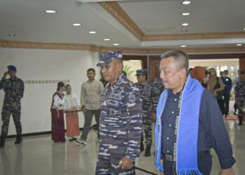 Danlantamal IX Sambut Kedatangan Deputi Gubernur Bi dan Waasops Kasal Pada Program Ekspedisi Rupiah Berdaulat di Maluku
