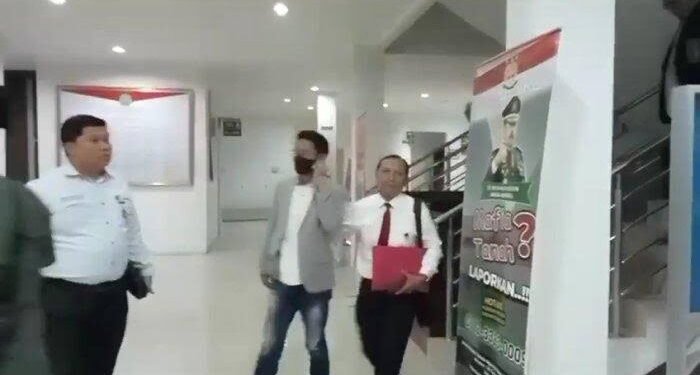 Tim Kejaksaan Kabupaten Bekasi Periksa Wakil Ketua DPRD Dugaan Kasus Korupsi.