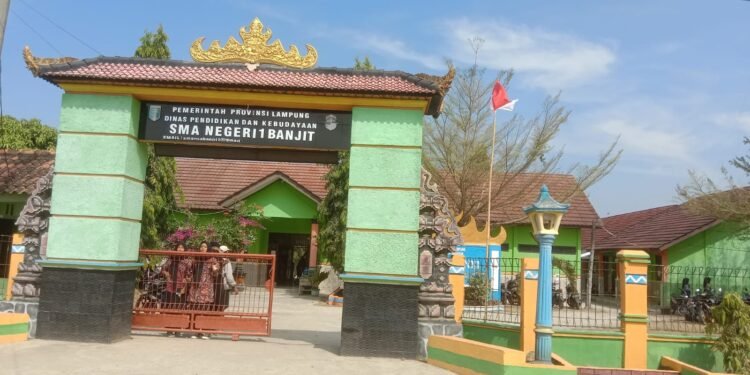Sambut Penuh Semangat Peringatan Hari Kesaktian Pancasila, SMAN.1 Banjit Akan Adakan Kegiatan Budaya Perbatikan Tradisional.