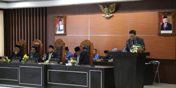 DPRD Lotim Tetapkan APBD 2024 “Fokus Pada Pembangunan Infrastruktur, Kesehatan dan Pendidikan”