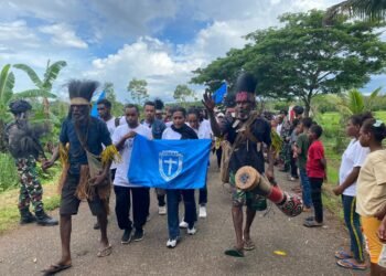 Sukseskan Wisata Religi dan Bakti Sosial Di Kampung Toray