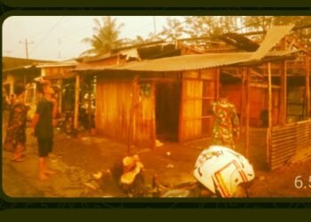 Hujan dan Angin Kencang, Babinsa Sigap Evakuasi Warga Binaan