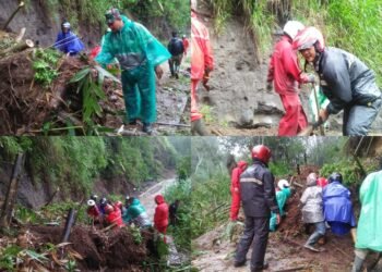 Babinsa Dan Warga Bersihkan Material Longsor