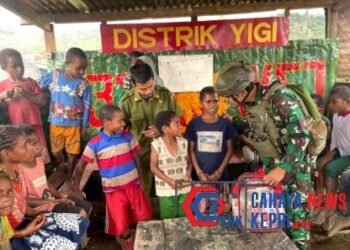 Satgas TNI Peduli Melalui Papua Pintar Bagi Anak-Anak Yigi