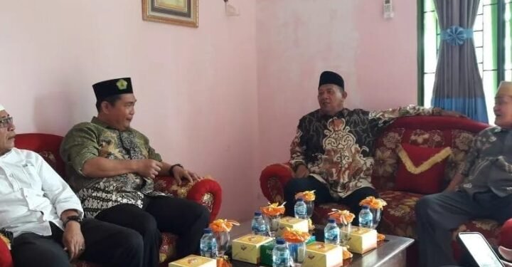 Balon Bupati Langkat Syah Afandin Kunjungi Markas Nadhatul Ulama di Pondok Pesantren Ulumul Qur’an.