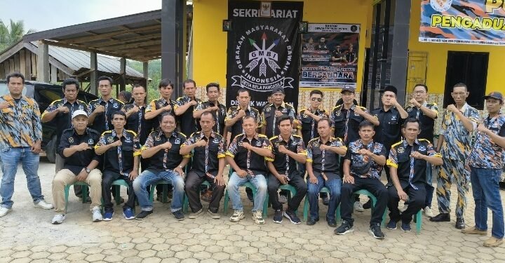 LSM GMBI Distrik Waykanan Wilter Lampung Melaksanakan Pelantikan dan Penyerahan SK Sekaligus Pengukuhan 10 KSM Secara Serentak dan 1 Kelompok IKAWI