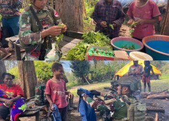 Satgas Yonif 323 Buaya Putih Berkunjung ke Kampung dan Masak Bersama Masyarakat