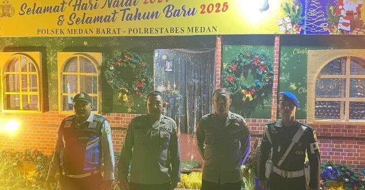 Personel Denpom I/5 Medan Patroli Pos Nataru