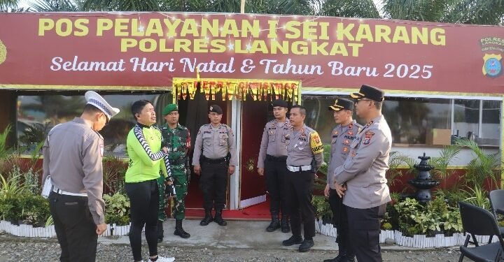 Kapolres Langkat Dampingi Wakapolda, Cek Pos Operasi Lilin Toba 2024 Wilayah Kabupaten Langkat.