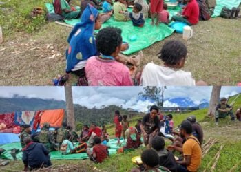 Kehangatan dan Kebersamaan Satgas 323 Buaya Putih Kostrad Bersama Masyarakat