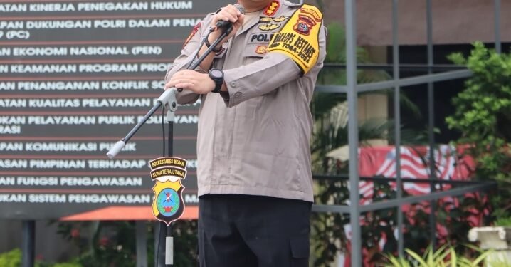 Kombes Pol Anhar Arlia Rangkuti Pimpin Apel Terakhir Sebagai Wakapolrestabes Medan
