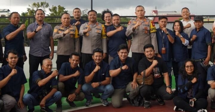 Kapolres Kubu Raya Bangun Sinergi dengan Insan Pers di Awal Tahun 2025