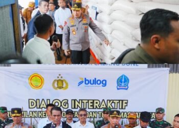 Kapolri-Mentan Tinjau Gudang Bulog Tanete, Cek Kesiapan Tampung dan Jaga Kualitas Pangan