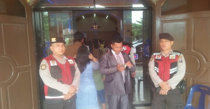 Hadir dan Mendengar: Polres Langkat Gelar Minggu Kasih di Sejumlah Gereja