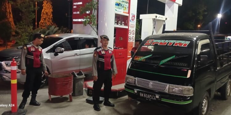 Wujudkan Keamanan Malam Hari, Sat Samapta Polres Langkat Gelar Patroli Presisi KRYD di Jam Rawan