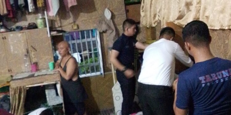 Langsung Praktek di Lapangan, CPNS Lapas Pekanbaru Mulai Dilibatkan Dalam Razia Kamar Hunian Warga Binaan