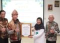 Apresiasi Digitalisasi Pelayanan Kesehatan, Direktur TI BPJS Kesehatan Berikan Penghargaan untuk RS Bunda Palembang
