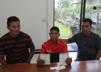 Uang Deposito Rp.305 Juta Raib, Warga Datangi BRI Praya