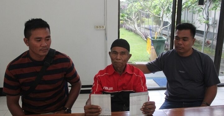 Uang Deposito Rp.305 Juta Raib, Warga Datangi BRI Praya
